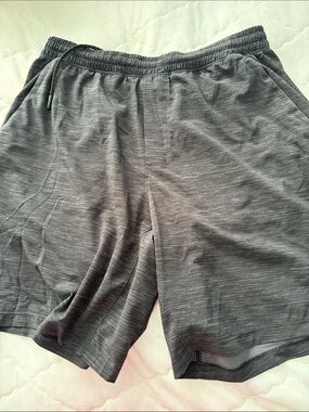 Men's pace setter unlined  drawstring shorts